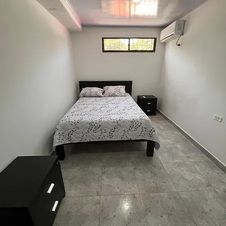 Ambiente Familiar / Laboral *